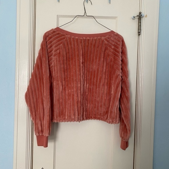 Derek Heart Shirt Soft Terracotta Crop Drawstring Hemline & Elastic Cuff Size L - Picture 3 of 11